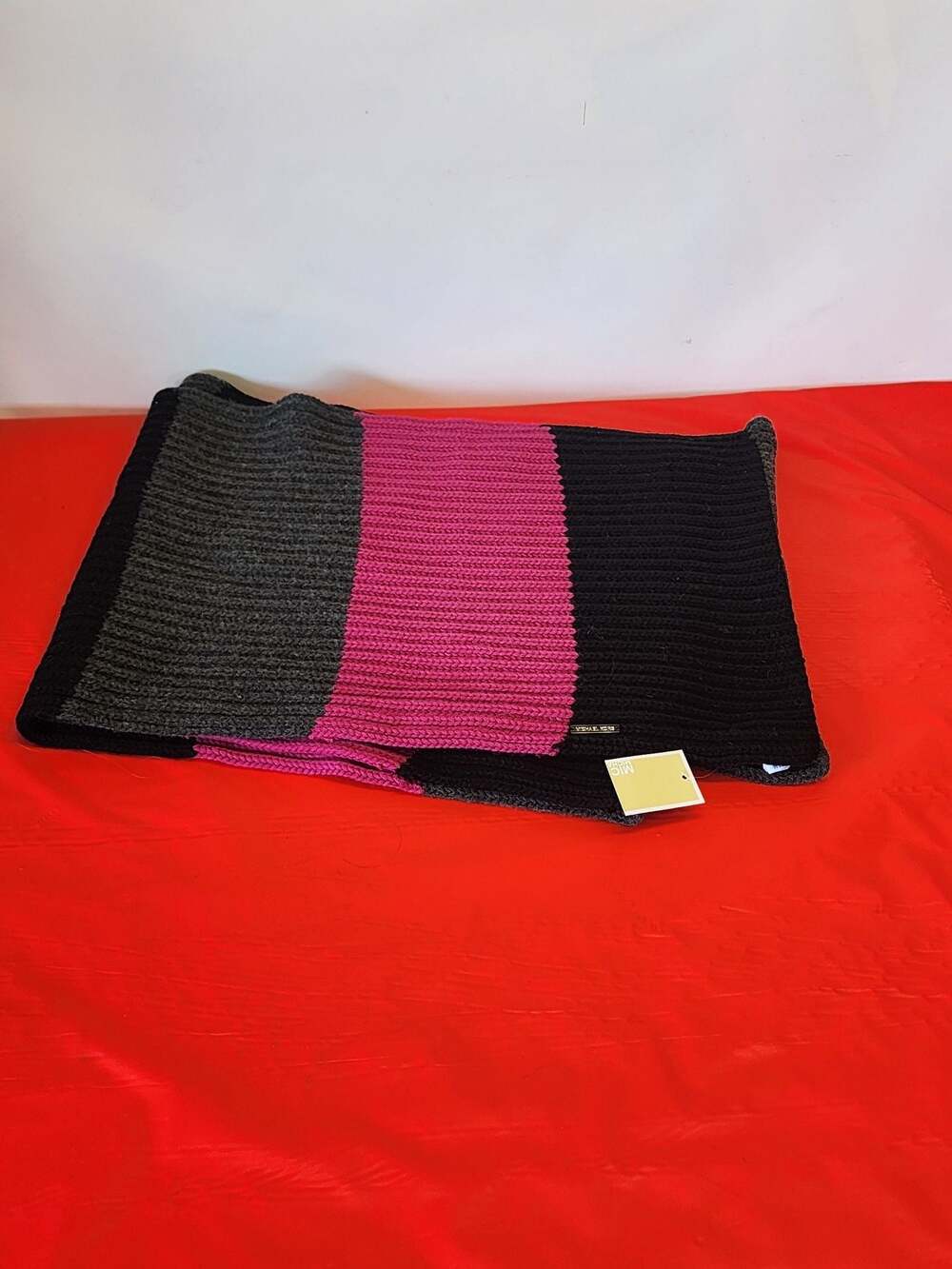 Michael Kors Heavy Luxury Knit Infinity Scarf Black Pink Gray O/S NWT